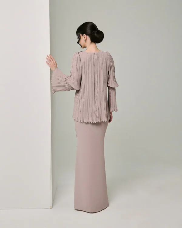 REEPIKA MAHARANEE - BLUSHMAUVE - Image 2