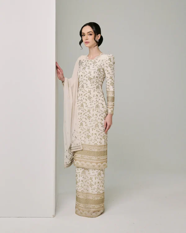 SADEERA PREMIUM - IVORY