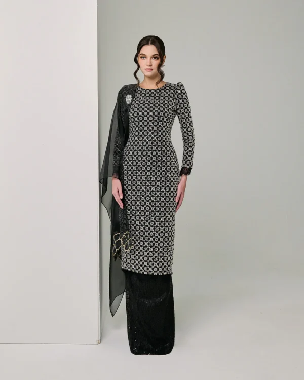 YAARA PREMIUM - BLACK